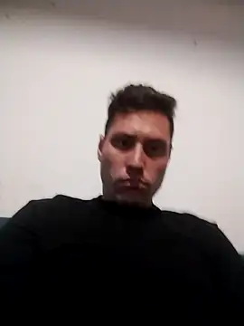 Snapshot of edenparaisocam chatting on 10/28/25, 02:01 edenparaisocam online show from 10/28/25, 02:01