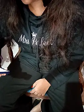 Mannat-222 online show from 11/24/25, 01:27