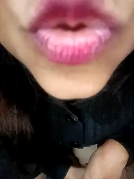 Mannat-222 online show from 12/14/25, 03:02