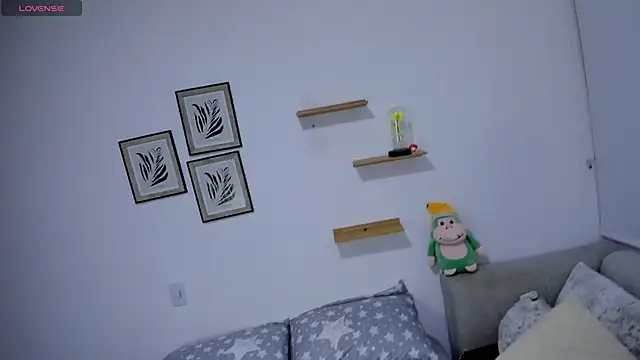 sarita bigbooty  online show from 12/16/25, 10:58