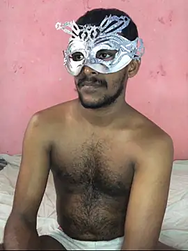 Snapshot of slskinny1 chatting on 10/14/25, 05:08 slskinny1 online show from 10/14/25, 05:08