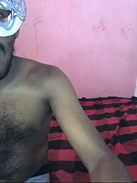 Snapshot of slskinny1 chatting on 10/13/25, 03:41 slskinny1 online show from 10/13/25, 03:41