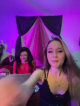 Lexi-Lillies online show from 02/13/25, 04:43