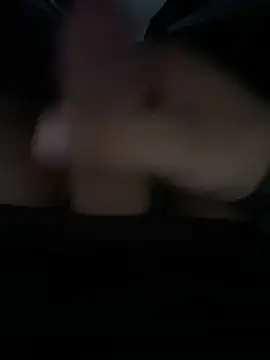 Snapshot of antoni_420 chatting on 10/21/25, 09:03 antoni 420 online show from 10/21/25, 09:03