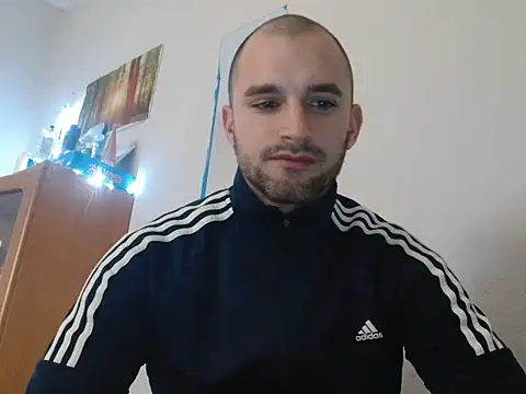 OskarBreno online show from 04/15/26, 08:31