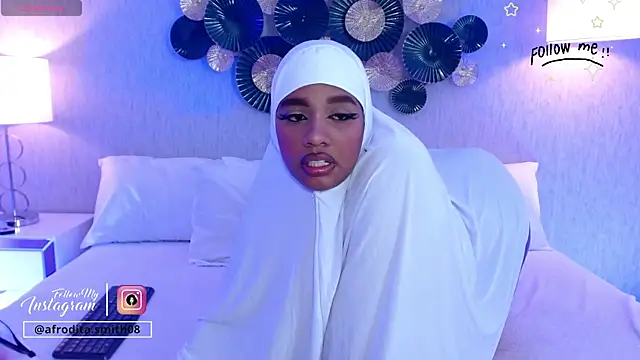 afrodita smith08 online show from 04/10/26, 12:01