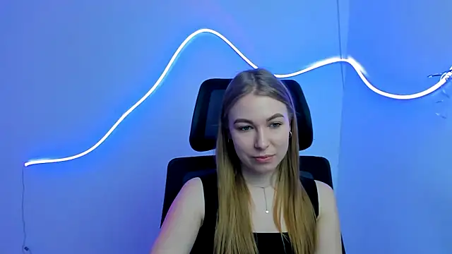 Snapshot of Dana_flowers chatting on 03/20/25, 12:22 Dana flowers online show from 03/20/25, 12:22