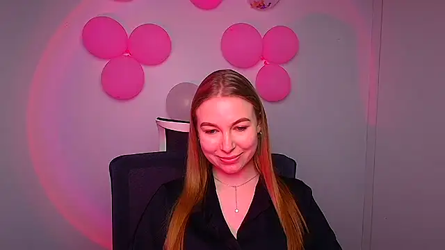 Snapshot of Dana_flowers chatting on 02/24/25, 03:42 Dana flowers online show from 02/24/25, 03:42