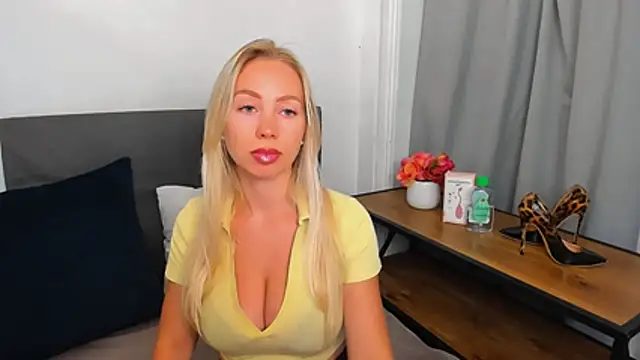 MargaritaRose online show from 07/14/26, 08:15