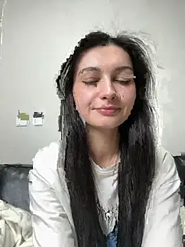 lunalovelee online show from 03/09/26, 04:54