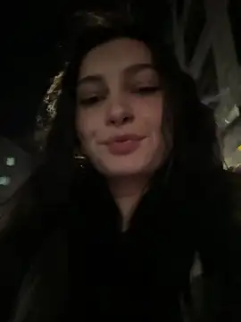 lunalovelee online show from 12/20/25, 02:09