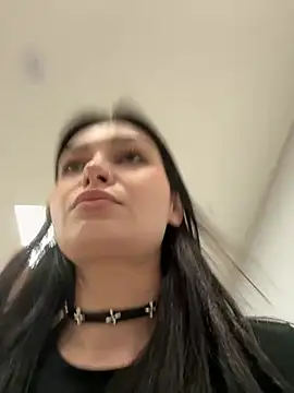 lunalovelee online show from 03/05/26, 11:18