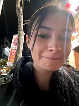 lunalovelee online show from 11/04/25, 02:21