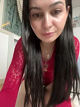 lunalovelee online show from 11/29/25, 12:05