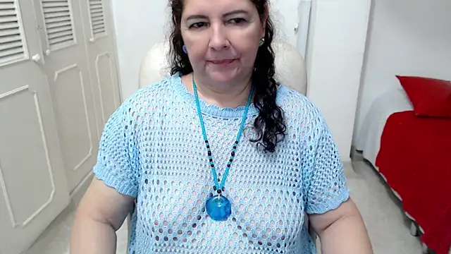 Snapshot of leonela_69 chatting on 06/20/26, 11:43 leonela 69 online show from 06/20/26, 11:43