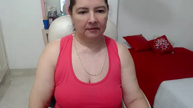 Snapshot of leonela_69 chatting on 06/04/26, 10:20 leonela 69 online show from 06/04/26, 10:20