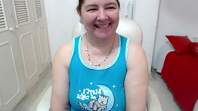 Snapshot of leonela_69 chatting on 06/26/26, 11:27 leonela 69 online show from 06/26/26, 11:27