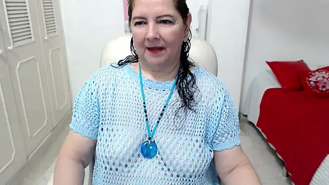 Snapshot of leonela_69 chatting on 06/19/26, 11:31 leonela 69 online show from 06/19/26, 11:31