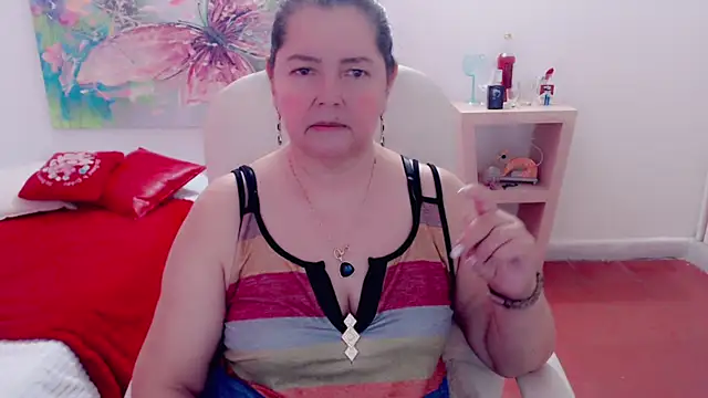 leonela 69 online show from 11/15/25, 02:43