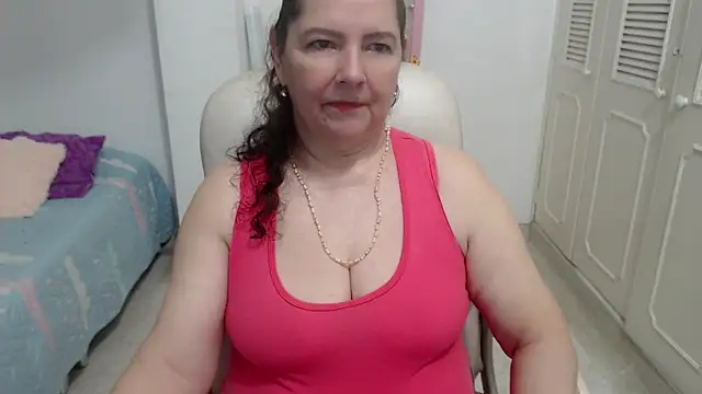 Snapshot of leonela_69 chatting on 07/14/26, 12:21 leonela 69 online show from 07/14/26, 12:21