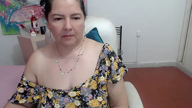 leonela 69 online show from 10/15/25, 04:44