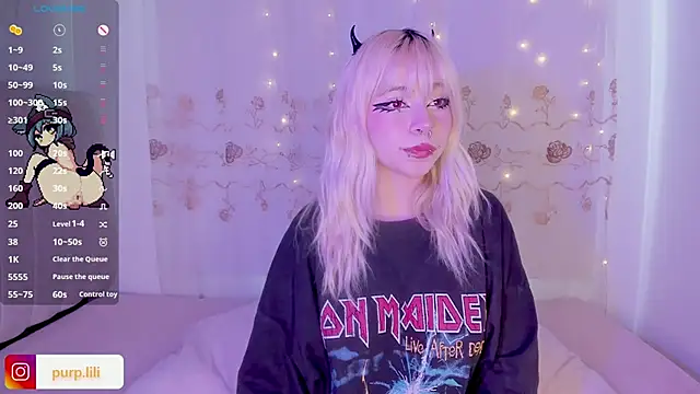 purplelilith3 online show from 05/08/26, 05:17