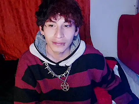 Alien Twink online show from 09/25/25, 05:46