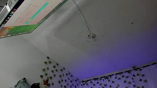 EmiliaRose  online show from 05/22/26, 12:03