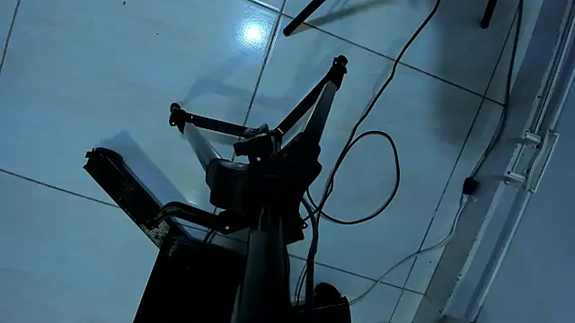 Snapshot of EmiliaRose_ chatting on 10/05/25, 08:54 EmiliaRose online show from 10/05/25, 08:54