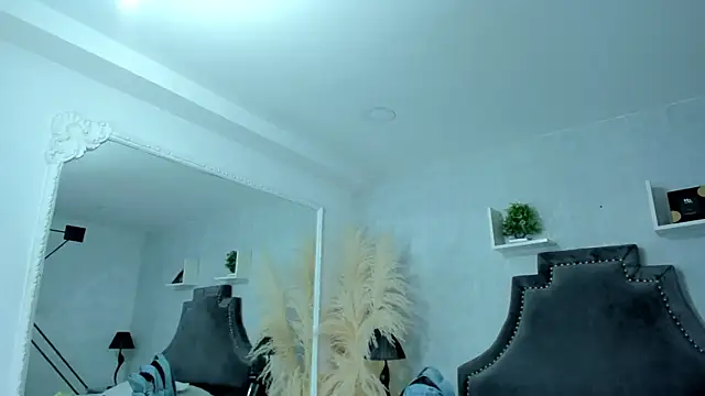 EmiliaRose  online show from 02/05/26, 09:10