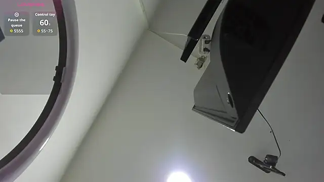 EmiliaRose  online show from 05/15/26, 09:35