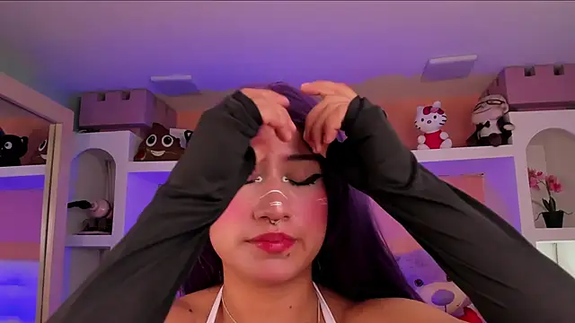 miss   megan online show from 12/04/25, 02:32