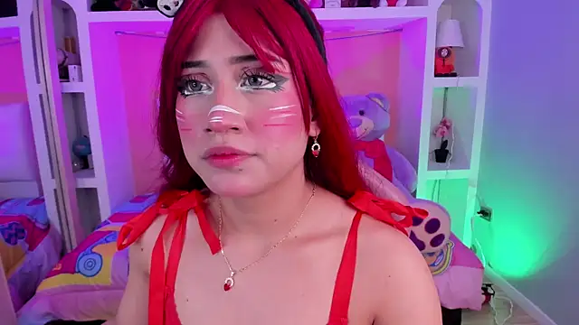 Snapshot of miss___megan chatting on 05/12/26, 02:30 miss megan online show from 05/12/26, 02:30