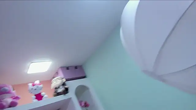 miss   megan online show from 11/21/25, 06:07