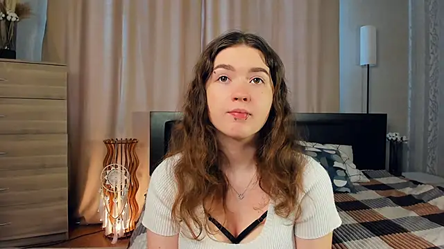 Snapshot of Velvetworld chatting on 02/27/25, 06:13 Velvetworld online show from 02/27/25, 06:13