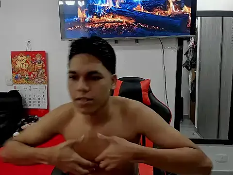 David Gil19 online show from 02/16/25, 01:38