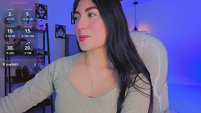 Miller Vanessa  online show from 11/17/25, 08:24