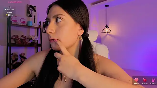 Snapshot of Miller_Vanessa_ chatting on 02/18/26, 09:11 Miller Vanessa online show from 02/18/26, 09:11