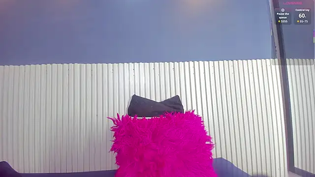 Snapshot of Aida-nicolle chatting on 10/31/25, 09:39 Aida-nicolle online show from 10/31/25, 09:39