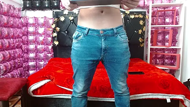 Snapshot of poisondost_hot chatting on 03/03/25, 04:36 poisondost hot online show from 03/03/25, 04:36