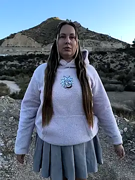 Mona Plus online show from 09/24/25, 06:31