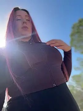 Mona Plus online show from 03/27/26, 09:43