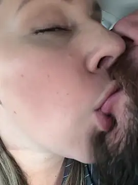 Mona Plus online show from 11/30/25, 08:37