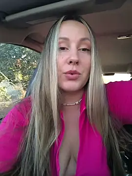 Mona Plus online show from 11/28/25, 07:41