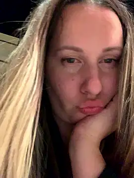 Mona Plus online show from 09/25/25, 01:00