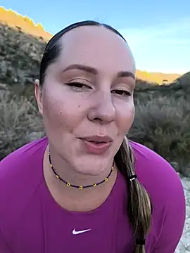 Mona Plus online show from 09/13/25, 06:24