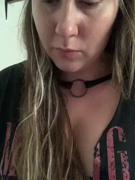 Mona Plus online show from 03/12/25, 04:02