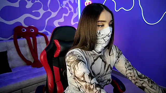 verosmit1 online show from 11/11/25, 11:53