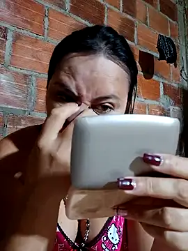 promiscuous-indecent-momm online show from 09/30/25, 10:43