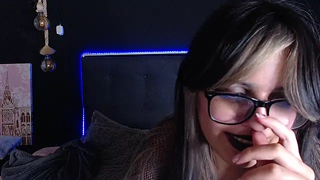 scarleth shadow online show from 03/09/25, 07:56